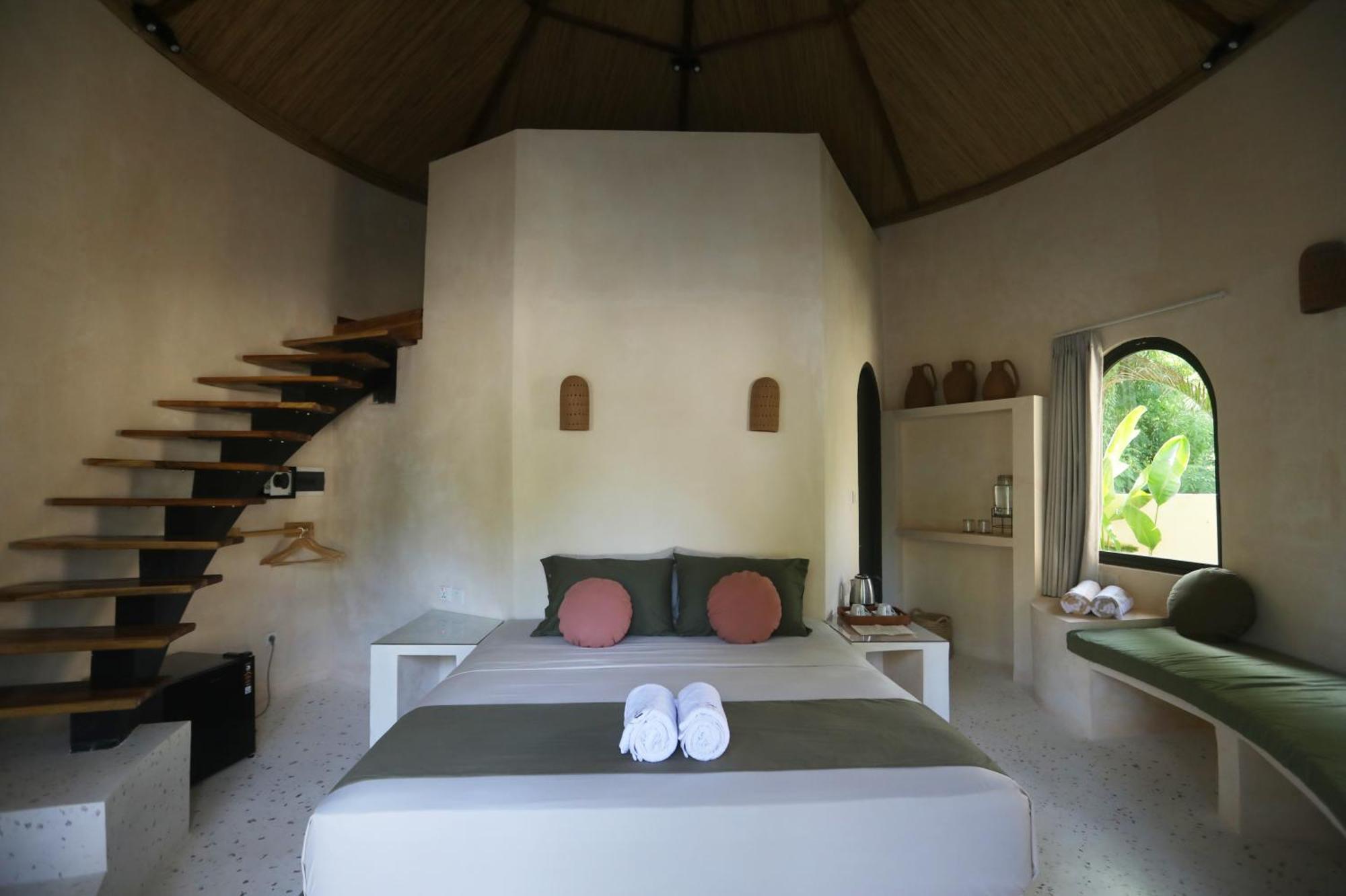 ホテル Tiu Oasis Lombok Kuta  エクステリア 写真